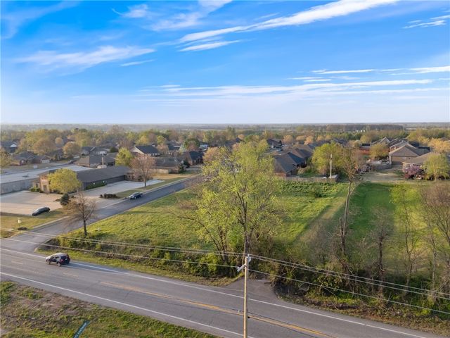 1101 W Centerton Boulevard, Centerton, AR 72719