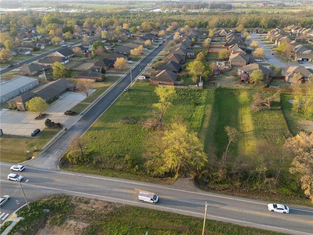 1101 W Centerton Boulevard, Centerton, AR 72719