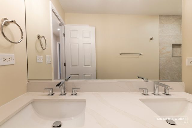 24331 Davids Court, Naperville, IL 60564