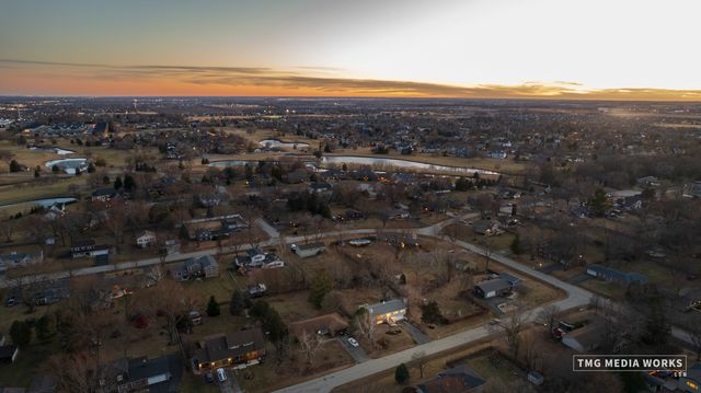 24331 Davids Court, Naperville, IL 60564