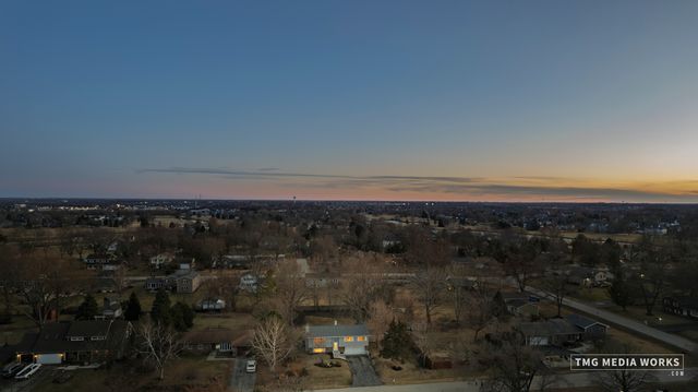 24331 Davids Court, Naperville, IL 60564