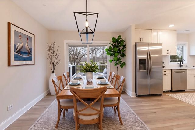 24331 Davids Court, Naperville, IL 60564