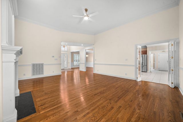 412 Treemont Dr, Clarksville, TN 37043