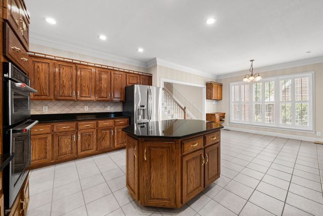 412 Treemont Dr, Clarksville, TN 37043
