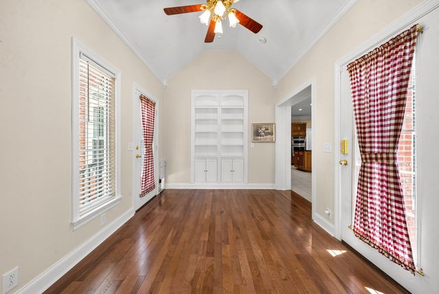 412 Treemont Dr, Clarksville, TN 37043