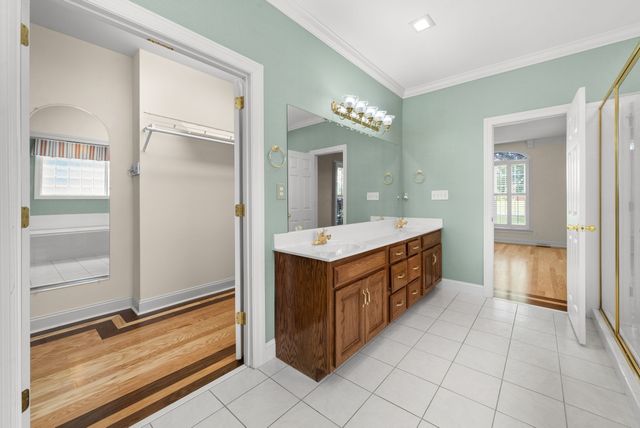 412 Treemont Dr, Clarksville, TN 37043