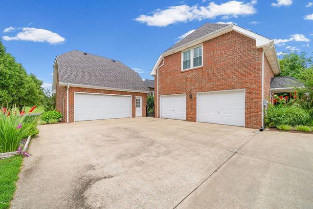 412 Treemont Dr, Clarksville, TN 37043
