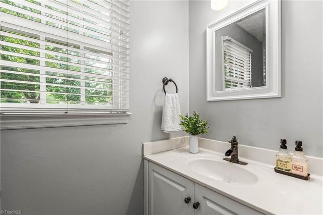 6205 Spring Park Road, Clemmons, NC 27012