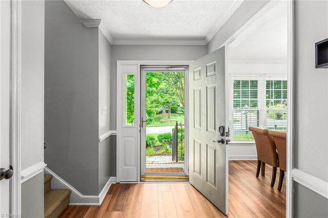 6205 Spring Park Road, Clemmons, NC 27012