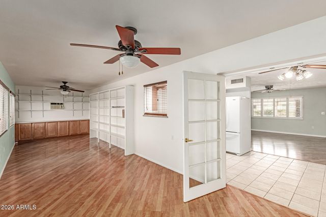 10329 W Floriade Drive, Sun City, AZ 85351