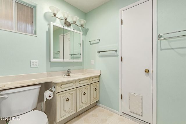 10329 W Floriade Drive, Sun City, AZ 85351