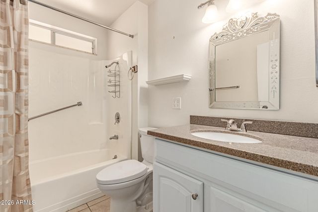 10329 W Floriade Drive, Sun City, AZ 85351