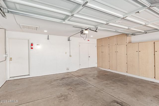 10329 W Floriade Drive, Sun City, AZ 85351