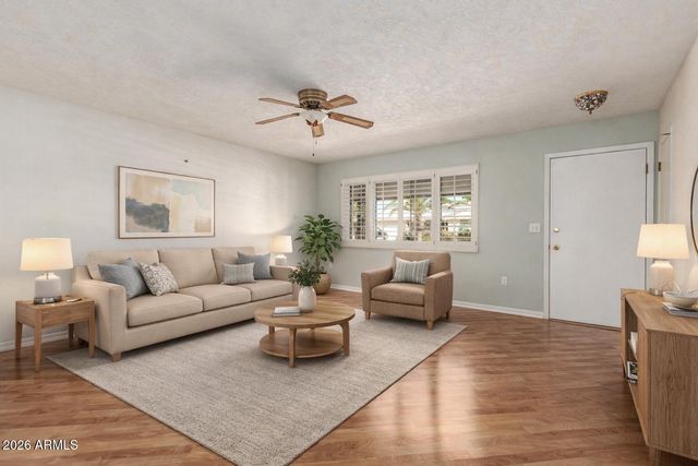 10329 W Floriade Drive, Sun City, AZ 85351