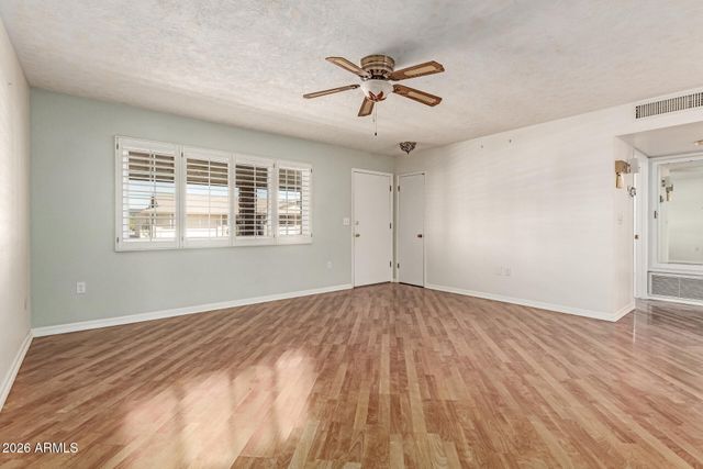 10329 W Floriade Drive, Sun City, AZ 85351