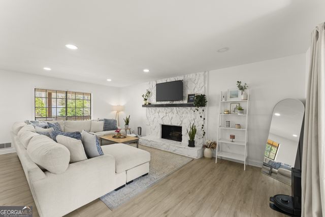 2774 Bentwood Drive, Marietta, GA 30062