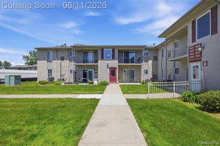 9921 Allen Pointe Drive 4, Allen Park, MI 48101