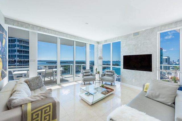 50 S Pointe Dr 3302, Miami Beach, FL 33139