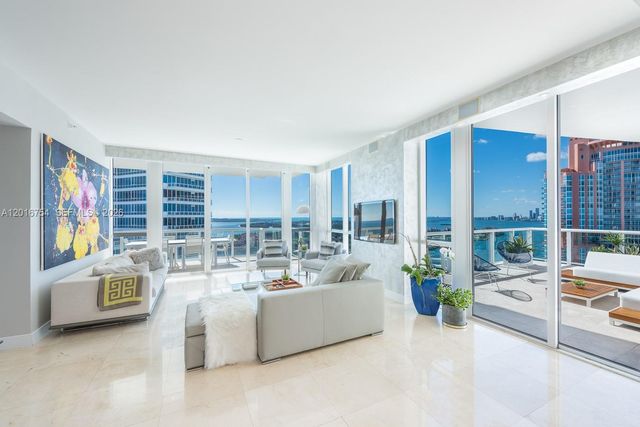 50 S Pointe Dr 3302, Miami Beach, FL 33139