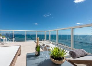 50 S Pointe Dr 3302, Miami Beach, FL 33139