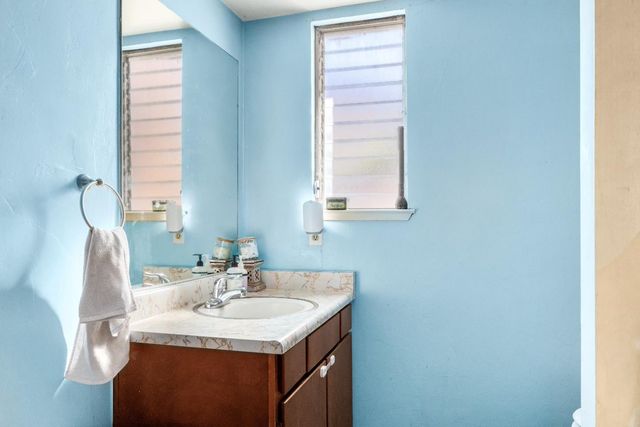 7 Macleod Way, Scotts Valley, CA 95066