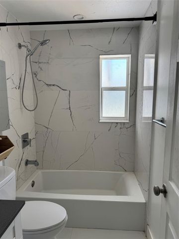 925 N 32nd Avenue, Hollywood, FL 33021
