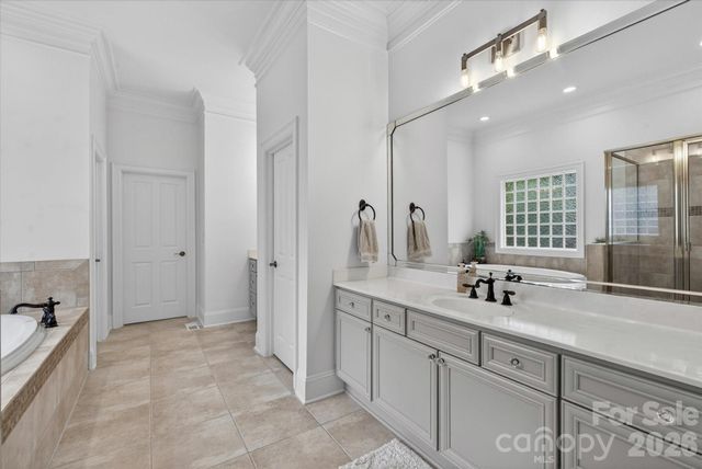8709 Victory Gallop Court, Waxhaw, NC 28173