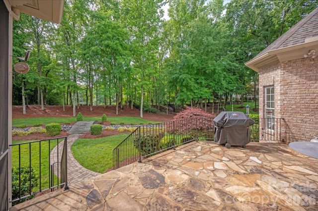 8709 Victory Gallop Court, Waxhaw, NC 28173