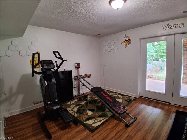 1492 Cedar Fork Road, Clemmons, NC 27012
