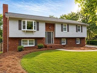 1492 Cedar Fork Road, Clemmons, NC 27012