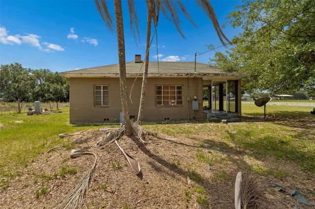 2413 ED BROWN LANE, Plant City, FL 33567