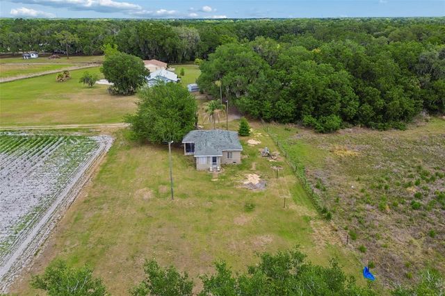 2413 ED BROWN LANE, Plant City, FL 33567