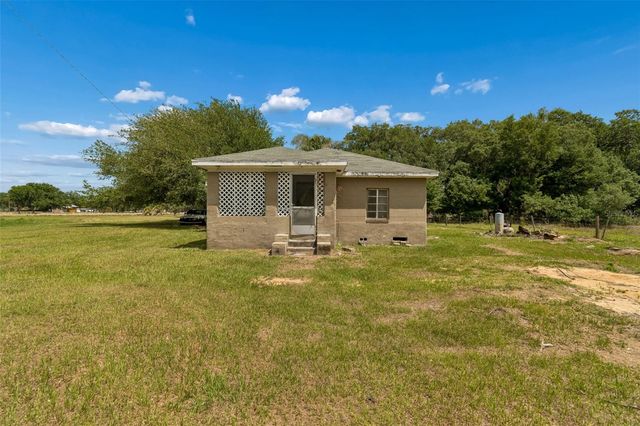 2413 ED BROWN LANE, Plant City, FL 33567