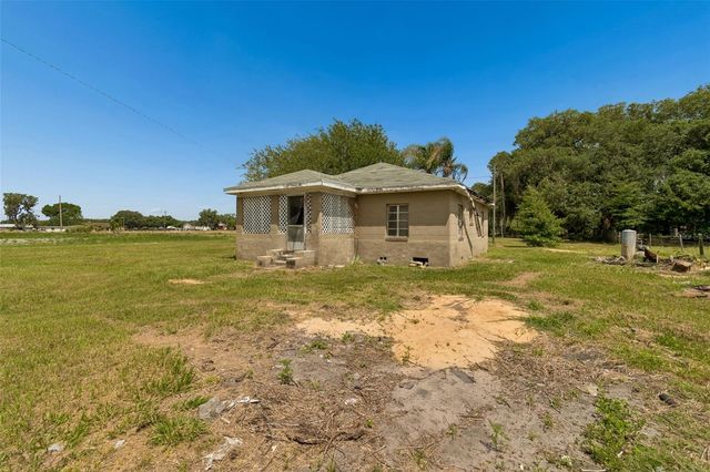 2413 ED BROWN LANE, Plant City, FL 33567