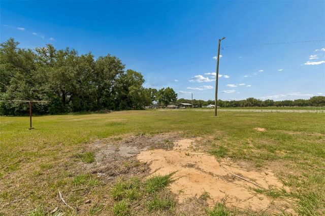 2413 ED BROWN LANE, Plant City, FL 33567