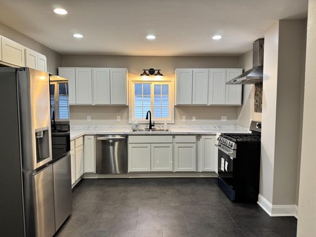 3509 71st STREET, Kenosha, WI 53142