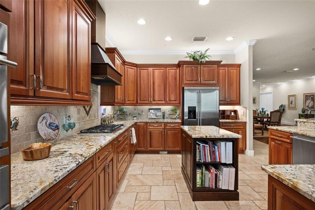 2622 GRAND LAKESIDE DRIVE, Palm Harbor, FL 34684