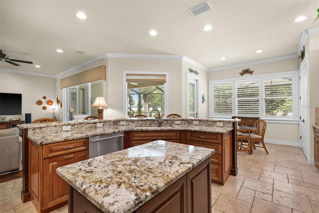 2622 GRAND LAKESIDE DRIVE, Palm Harbor, FL 34684