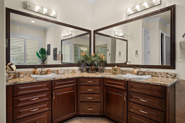 2622 GRAND LAKESIDE DRIVE, Palm Harbor, FL 34684