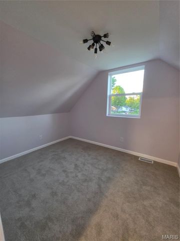 419 Little Broadway Street, Mehlville, MO 63125