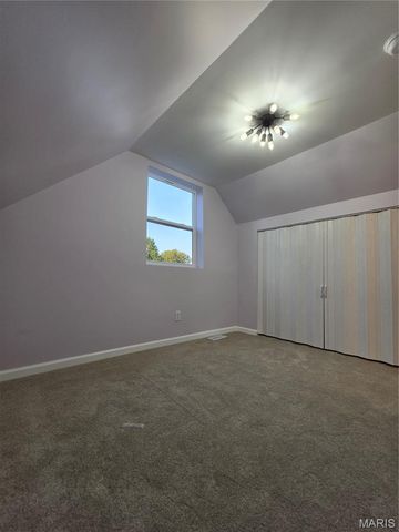 419 Little Broadway Street, Mehlville, MO 63125