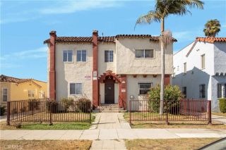 1103 W 64th Street, Los Angeles, CA 90044