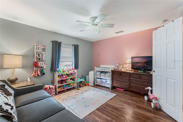 233 S 4TH STREET, Lake Mary, FL 32746