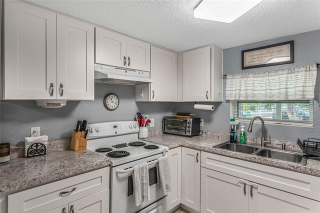 233 S 4TH STREET, Lake Mary, FL 32746
