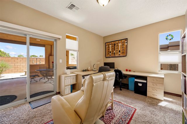 4 Caballito, Santa Fe, NM 87508