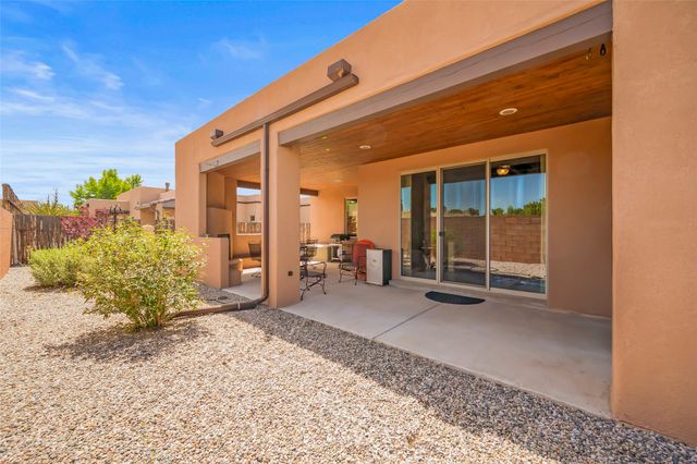 4 Caballito, Santa Fe, NM 87508