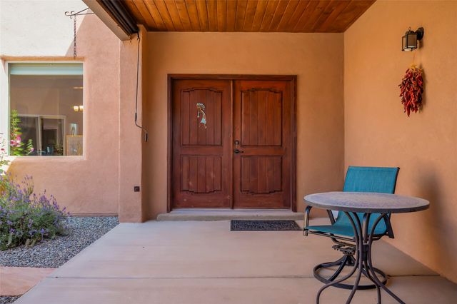 4 Caballito, Santa Fe, NM 87508