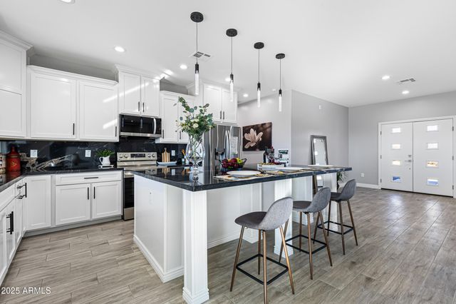 40715 W GEORGIA Avenue, Tonopah, AZ 85354