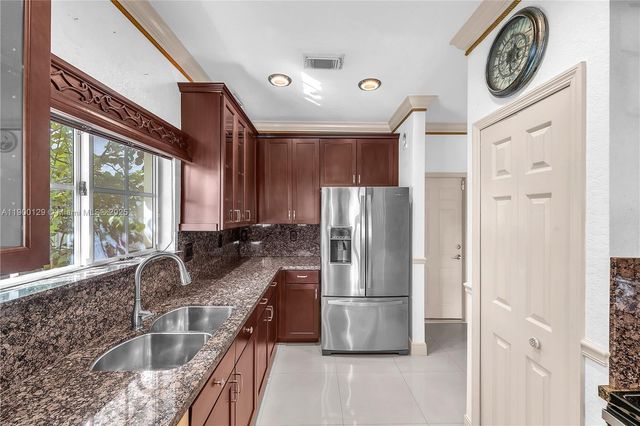 441 SE 31st Ave, Homestead, FL 33033