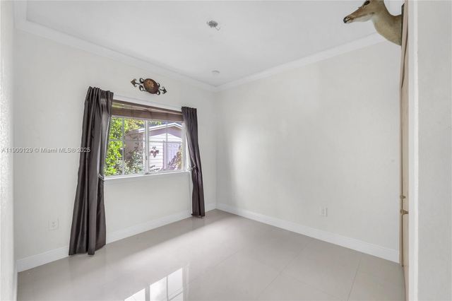 441 SE 31st Ave, Homestead, FL 33033